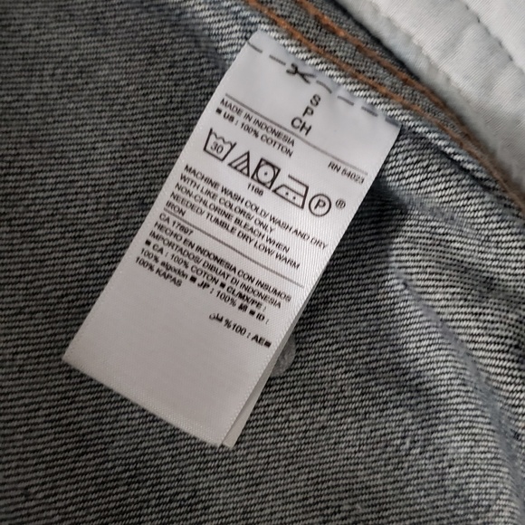 Men's Jean Jacket - Old Navy - Picture 8 of 8